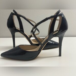 White House Black Market Kai classic Navy pointed toe high heel pumps Size 10